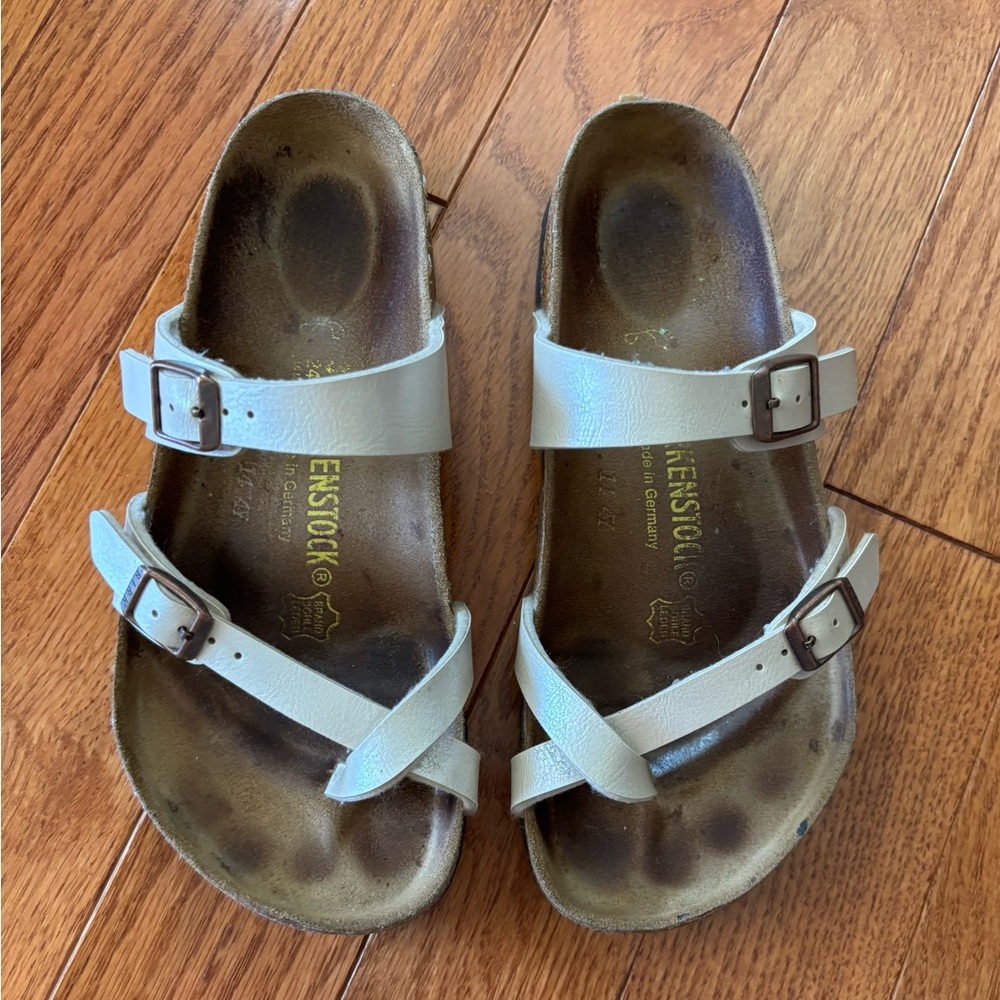 Birkenstock Mayari birco-buck pearl white sandals size 37 (7)✨🤍